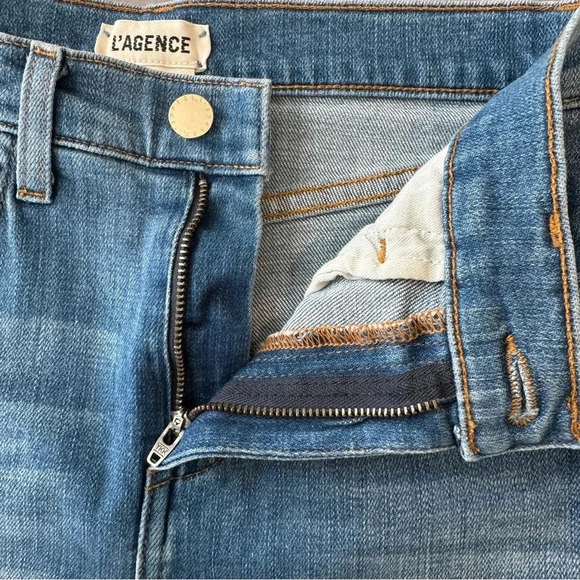 L'Agence Ryland Zipper-Accented Denim Shorts - Picture 10 of 12